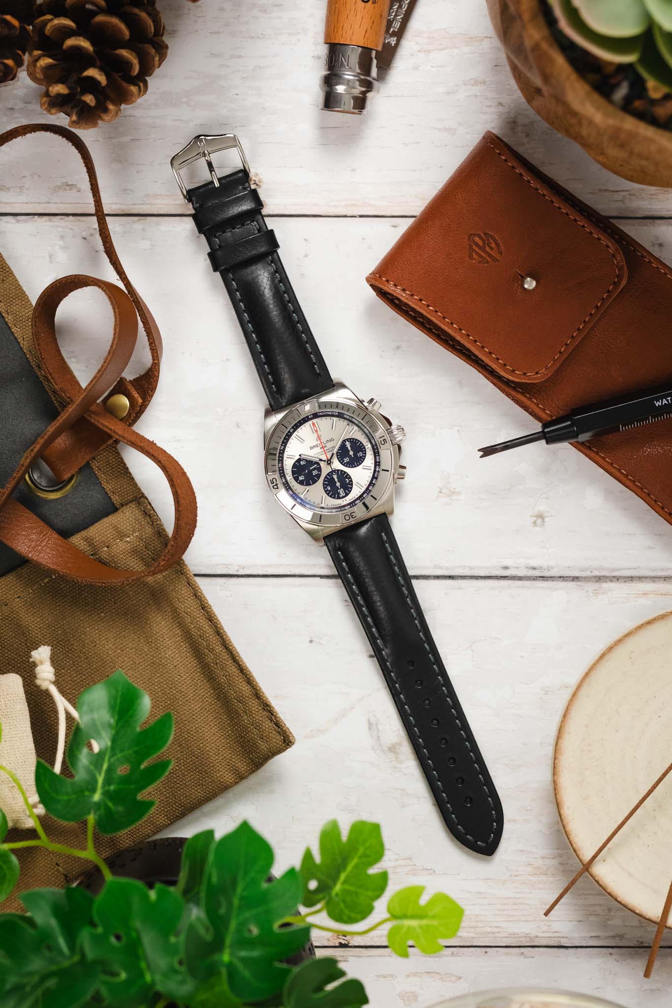 Hirsch LUCCA Tuscan Leather Watch Strap in BLACK