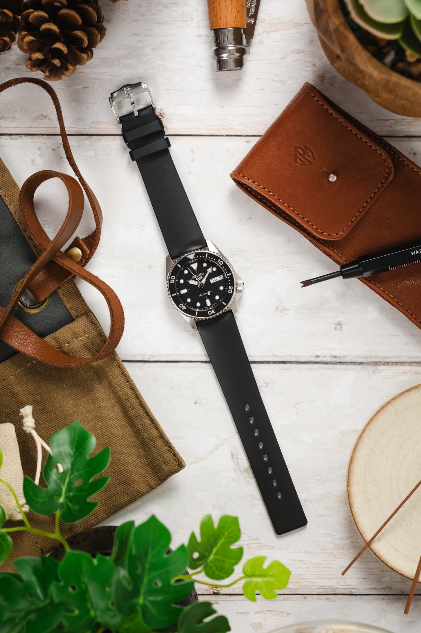 Black Rubber Watch Strap Order Online HirschStraps – HS by