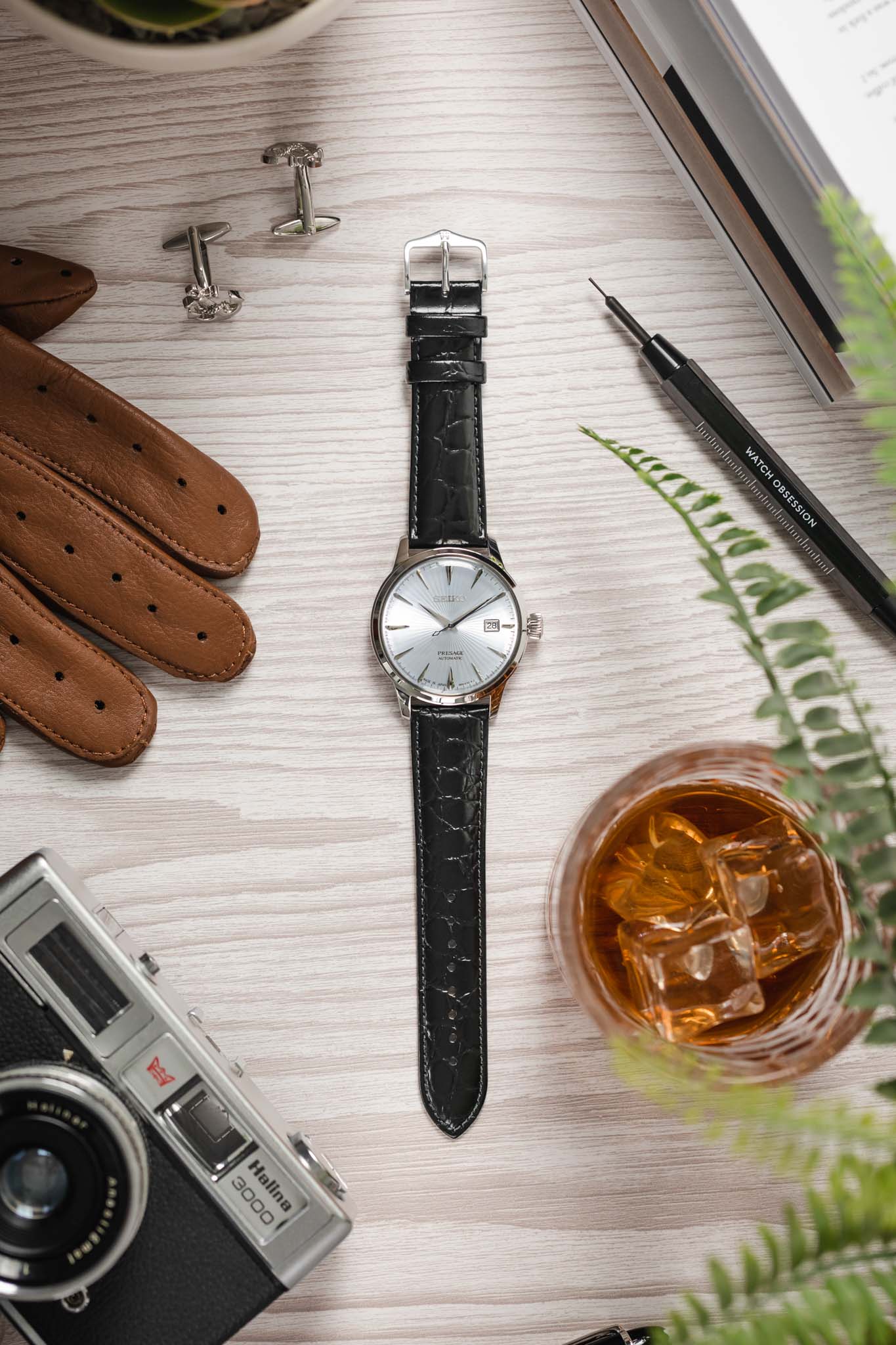 CROCOGRAIN Black Crocodile Embossed Leather Watch Strap – HS by