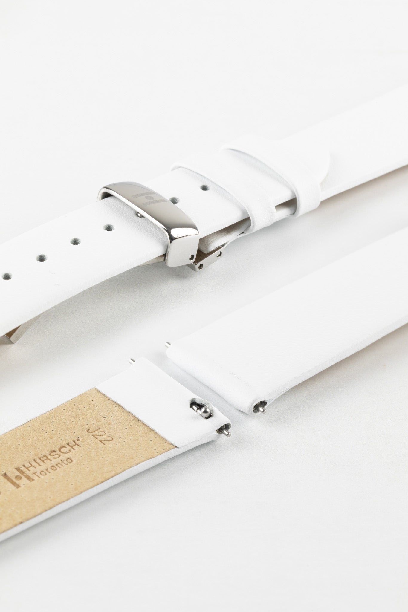 Hirsch TORONTO Quick-Release Fine-Grained Leather Watch Strap in WHITE